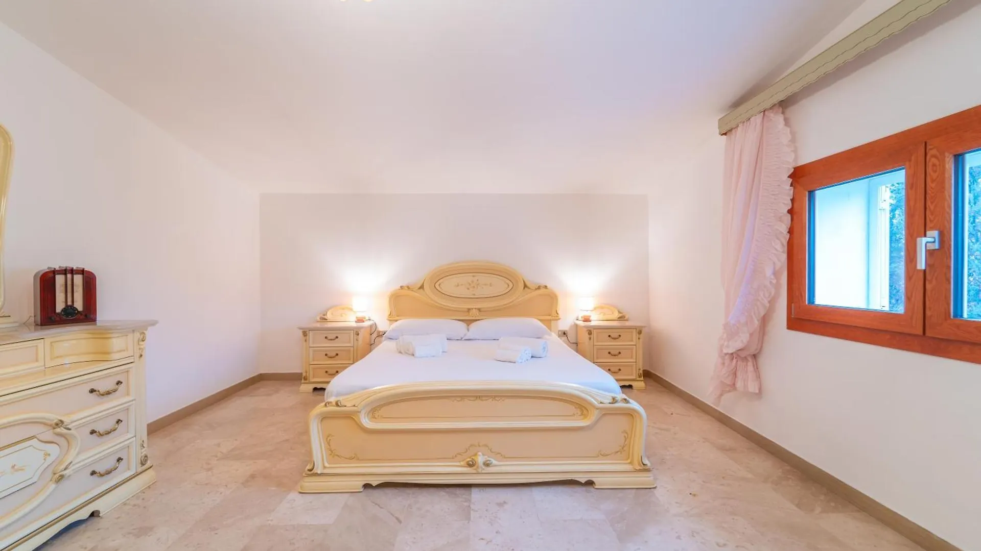 Brorent Domo De Aurora Aparthotel Olbia